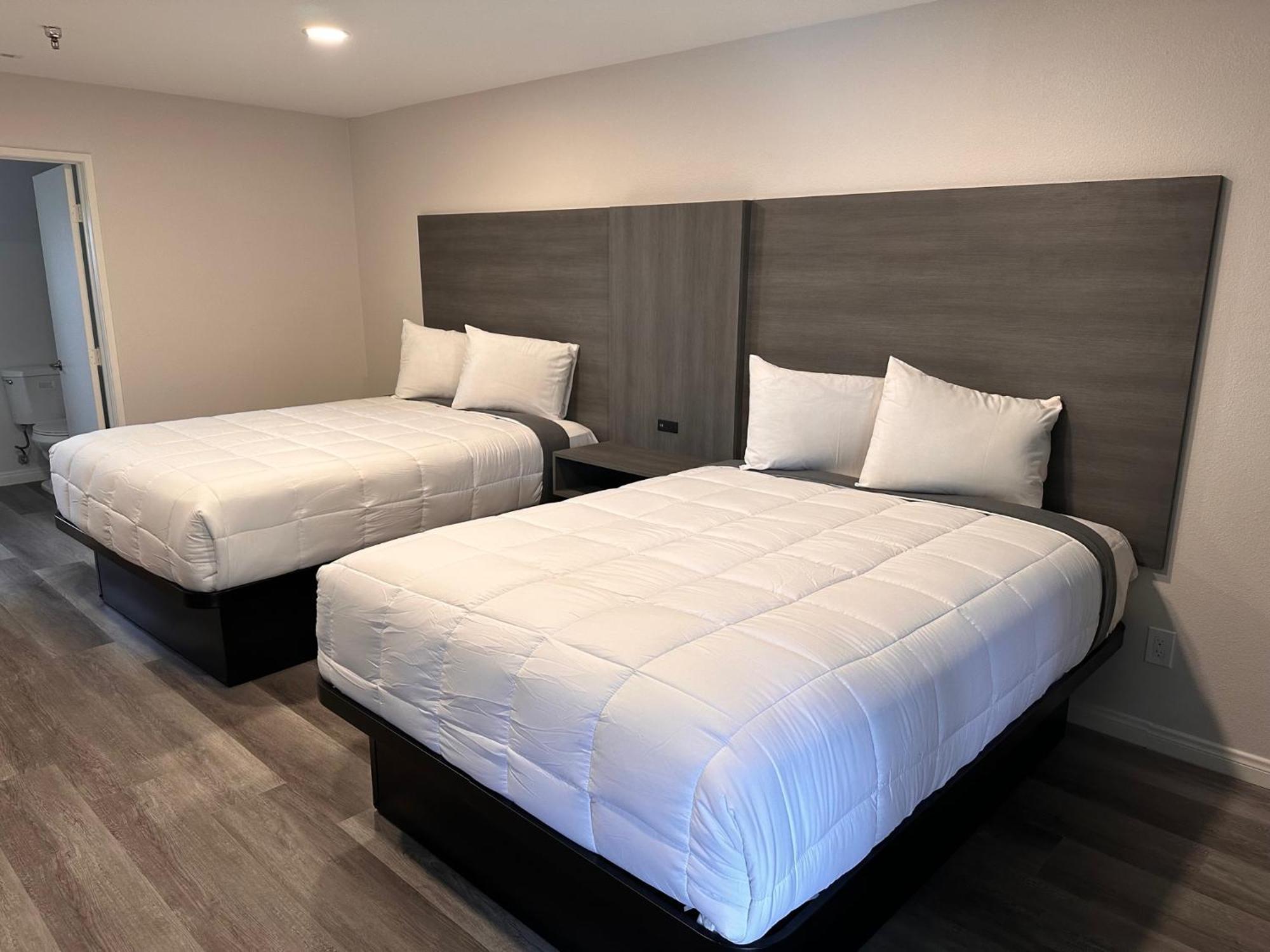Five Star Inn เวสต์โควีนา ภายนอก รูปภาพ