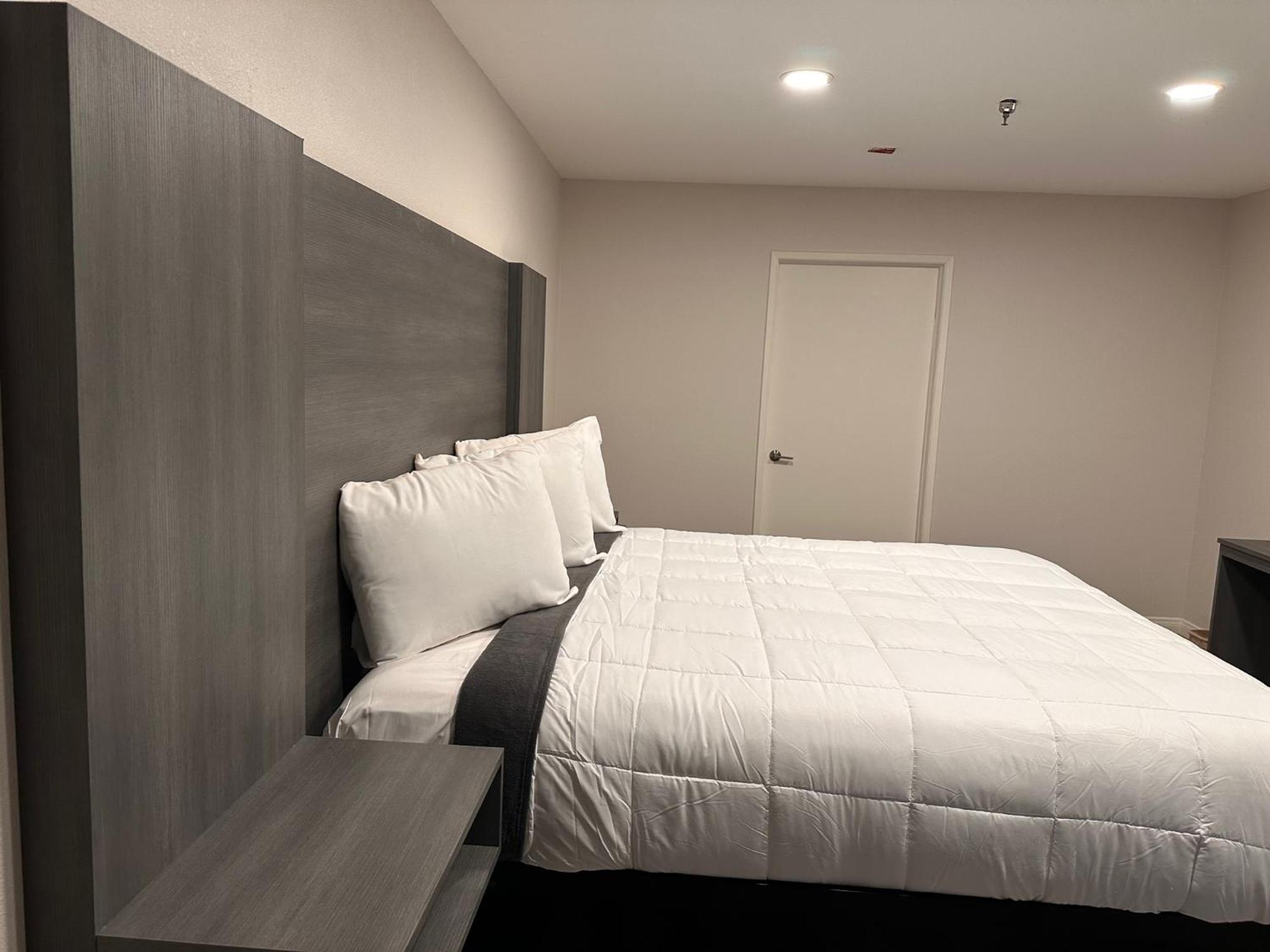 Five Star Inn เวสต์โควีนา ภายนอก รูปภาพ