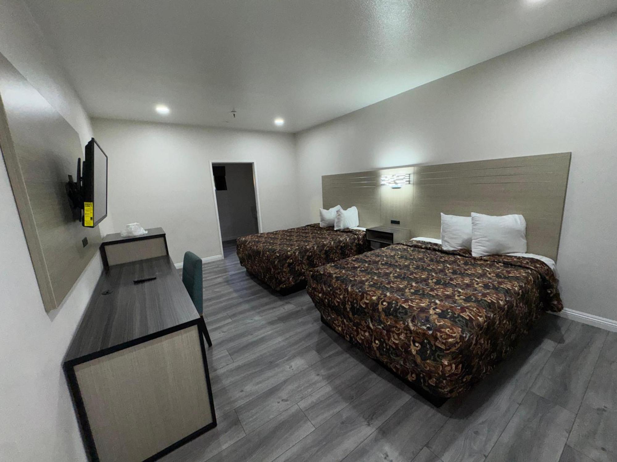 Five Star Inn เวสต์โควีนา ภายนอก รูปภาพ